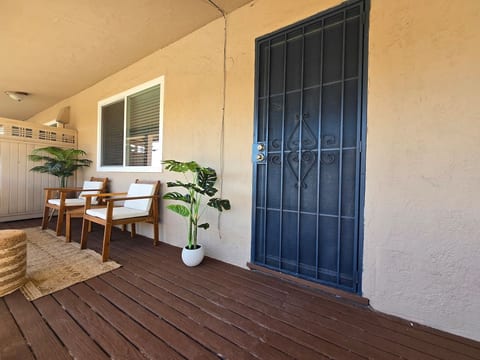 Central Oasis w/Office & Blazing Fast Wi-Fi!