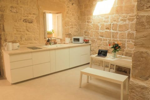 500 year old house Bartholomew str. Mdina, Rabat
