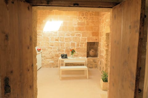 500 year old house Bartholomew str. Mdina, Rabat