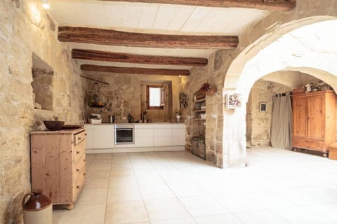 500 year old house Labini str. Mdina, Rabat