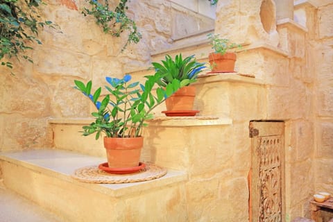 500 year old house Labini str. Mdina, Rabat