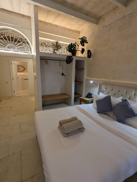 NEW: 400-Year-old Hideaway Terrace and Breakfast