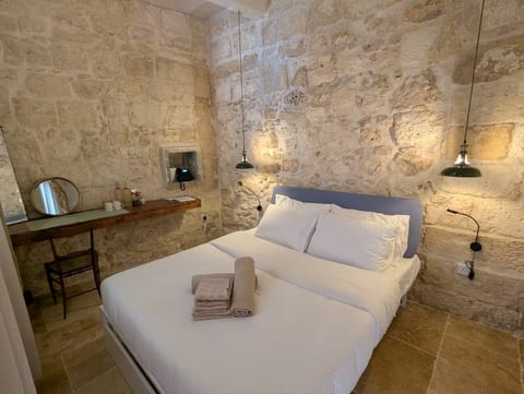 A private historic hideaway for one — walk to Mdina, breakfast included.