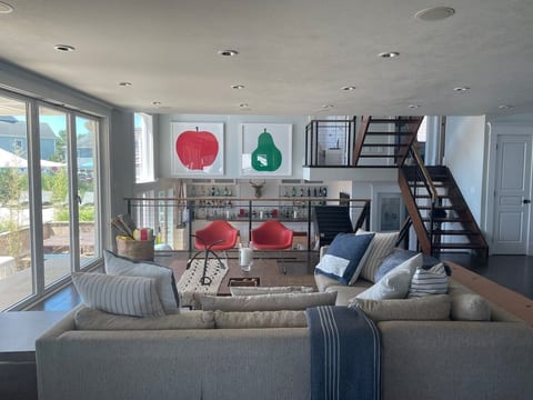 Spectacular Montauk Beach House in Massapequa, LI