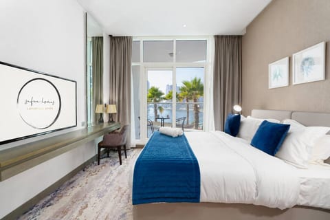 Business Bay Pool & Gym