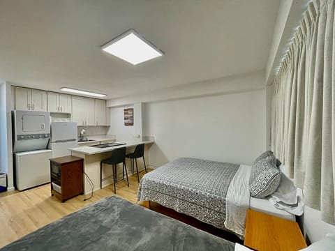 Cozy Affordable Studio Walk in Waikiki/Kitchen 201 image 1