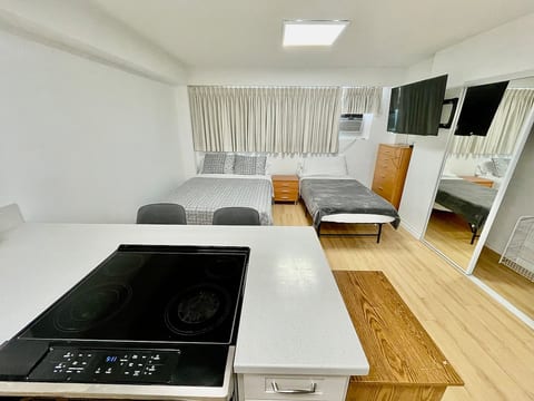 Cozy Affordable Studio Walk in Waikiki/Kitchen 201 image 2