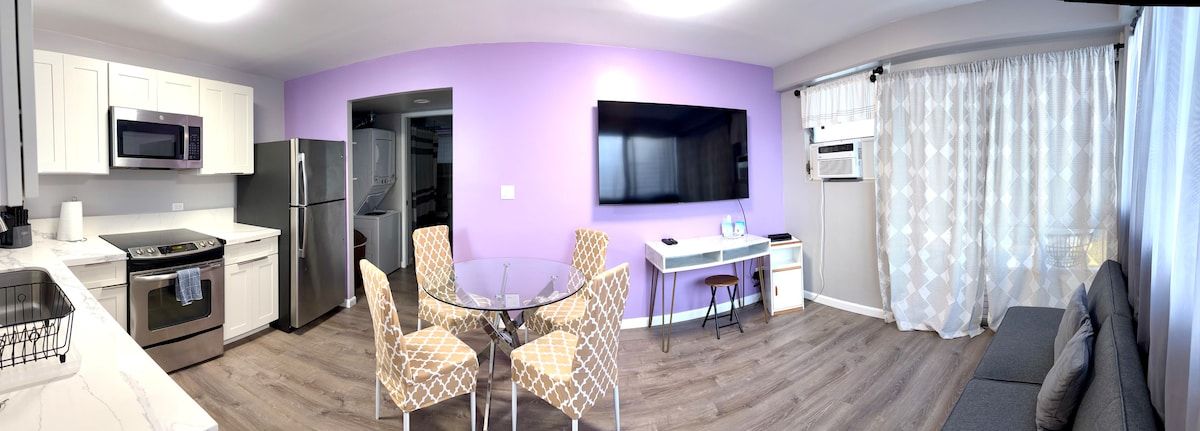1-Bedroom Center Waikiki beach WIFI Kitchen 107