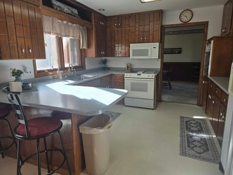 Spacious Kitchen