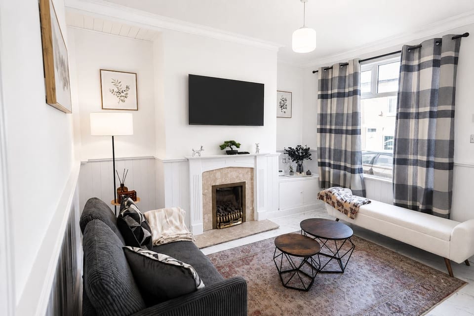 27 Agnes Street - Greater Manchester