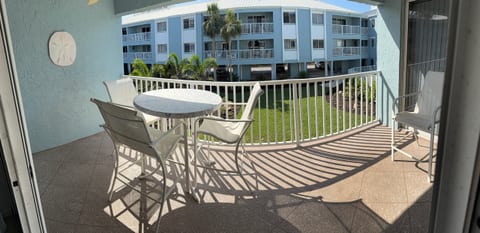 Beachfront Condo on Anna Maria Island, FL, USA