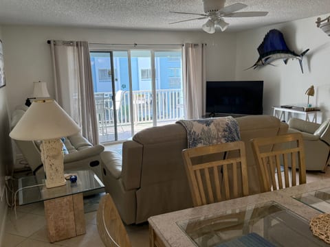 Beachfront Condo on Anna Maria Island, FL, USA