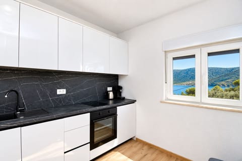 Apartments Marinea - Unit 379124-13