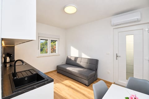 Apartments Marinea - Unit 379124-13