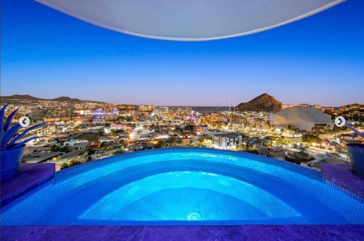 Villa Rockstar 3Bdr/3.5Ba Luxury Condo in Pedregal