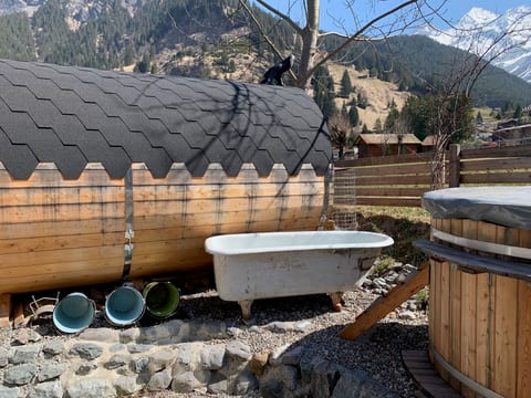 Dollyhay Appartement/Fewo, Dusche oder Bad, WC 4-Zimmerwohnung Hochparterre
