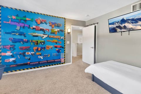 Huge 8BR Stay | Heated Pool, Game Room, Near Beach