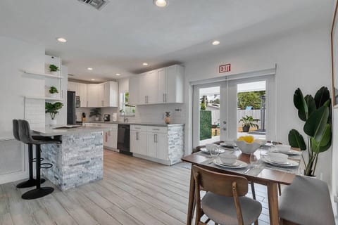 Bright, modern, fully equipped kitchen.