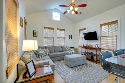2 Bedroom Escape - Downtown