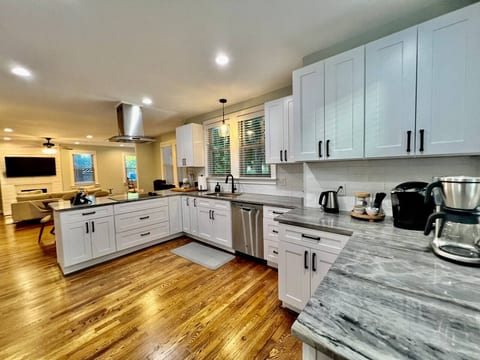 Renovated 3BR Elmwood Home | Backyard
