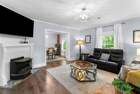Updated 3BR Bungalow | Deck + Walk to Park