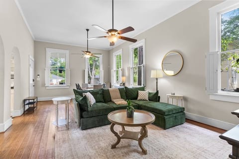 3BD 2BA Shandon | Porch, Fenced Yard + Walkable