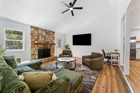 Luxury Spacious Columbia Stay | 3BR • 2BA
