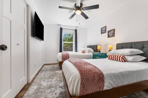 Luxury Spacious Columbia Stay | 3BR • 2BA