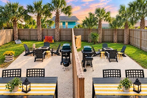 The Yellow Retreat | Duplex Sleeps 18 + Beach Walk