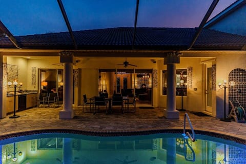 Waterfront Villa Pool Spa Oasis Bahia 4BR/3Bath image 4