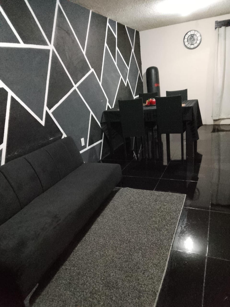 Comfortable house. Quiet subdivision. image 1