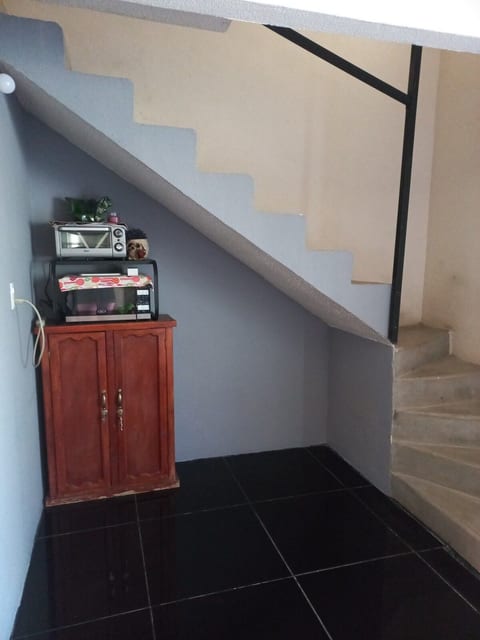 Comfortable house. Quiet subdivision. image 4