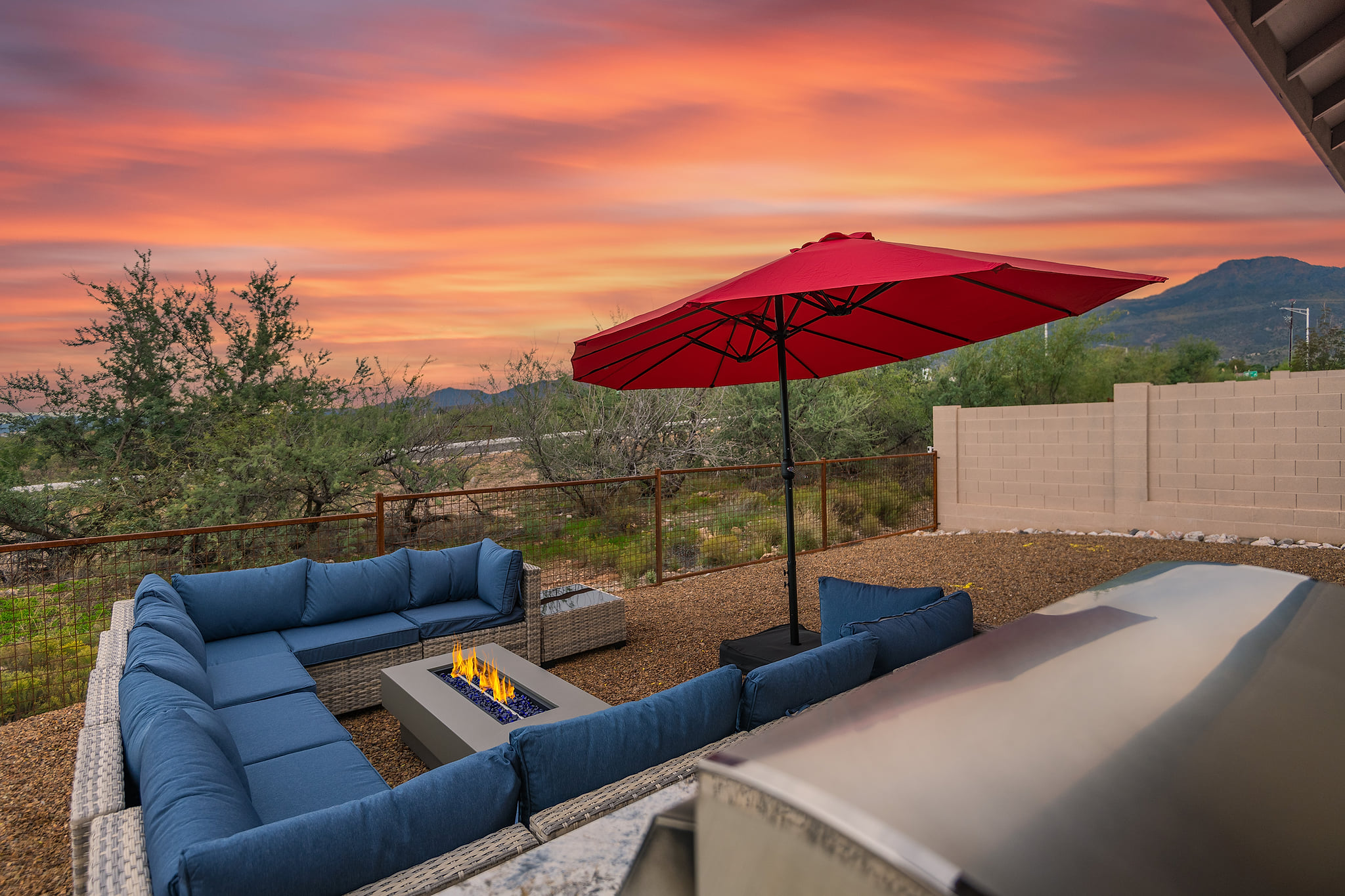 Stunning Getaway 1 Mile from Main St
