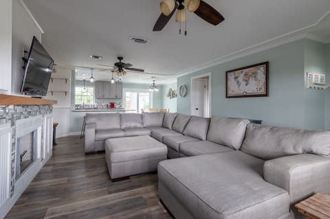 Space Coast Retreat with Heated Pool image 4