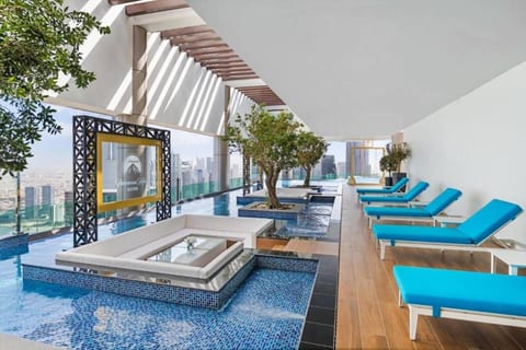 Paramount Mid-town 2BR | Infinity Pool & Balcony