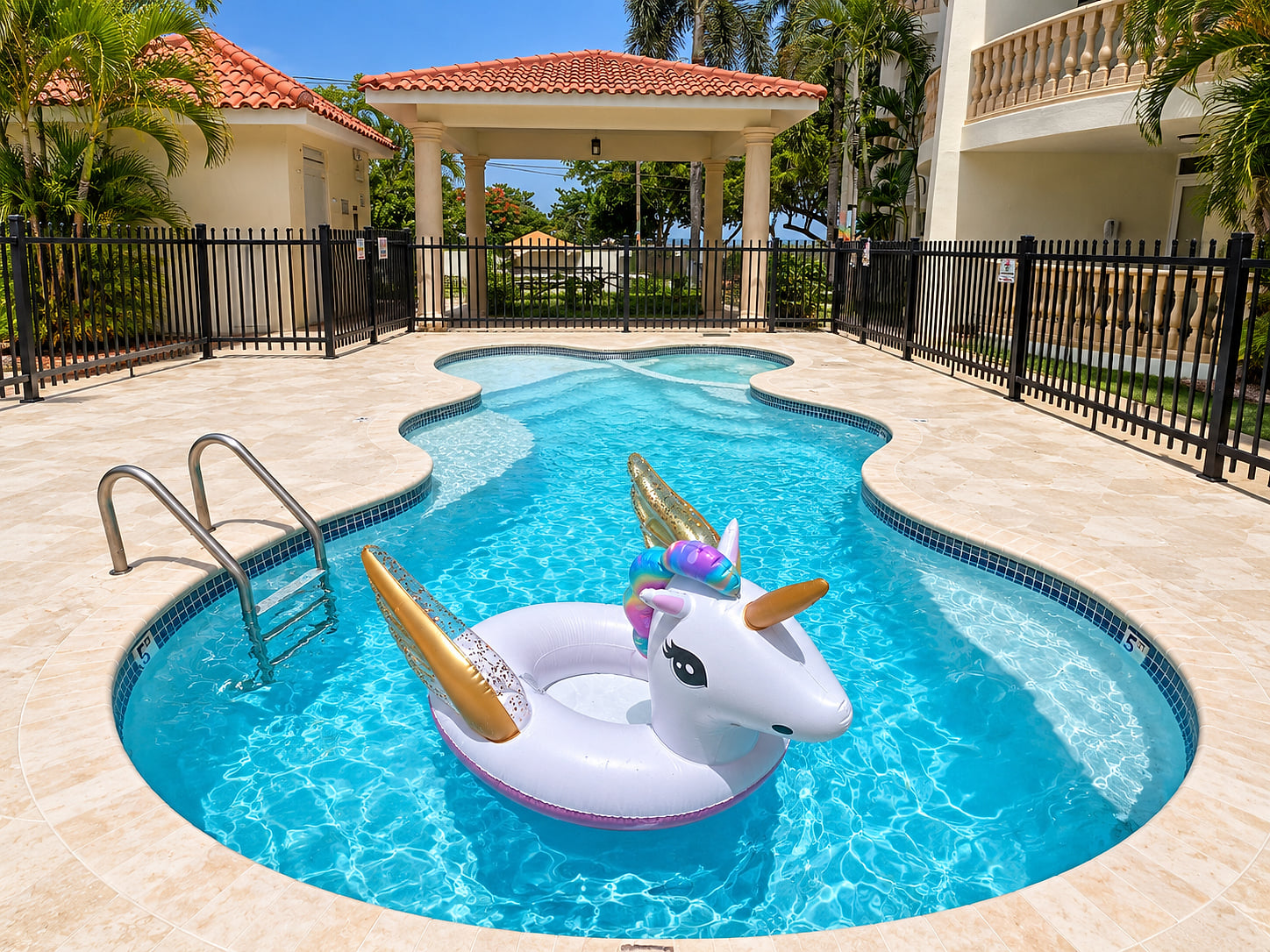 Rincon Ocean View Retreat with Pool and Two King Beds