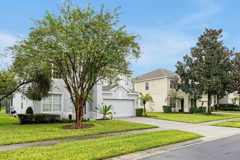 Twin Mansions: Both homes from the street