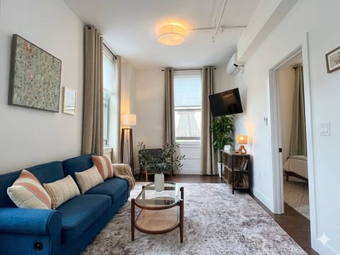 King BD, DWTN, Free parking, Gym, Green View