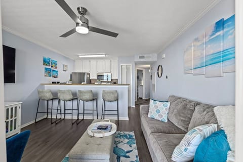 Stunning Gulf View! Family condo w/Resort pools! image 4