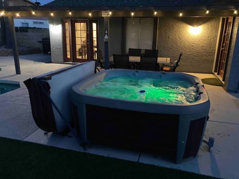 Enjoy the warm evenings on the well lit back patio.