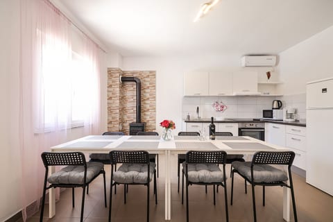 House Villa Feliks - Unit 379087-13
