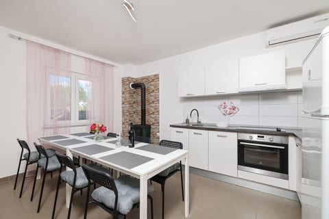 House Villa Feliks - Unit 379087-13