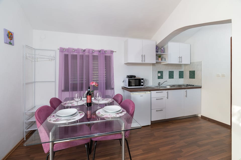 Apartments Ivana - Unit 379101-13 - Nin