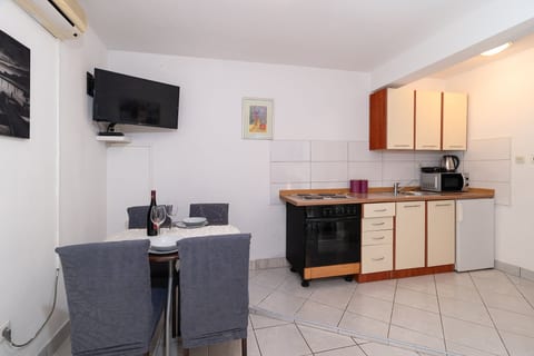 Apartments Ivana - Unit 379102-13