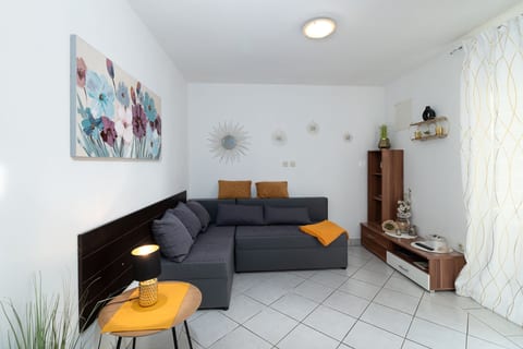Apartments Ivana - Unit 379102-13