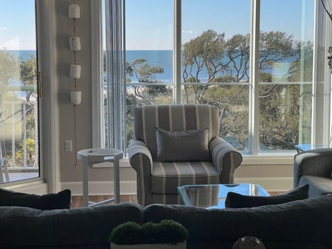 #504 1BR/2BA/Ocean/Beach Views/Sofa Bd/Jaccuzzi image 4