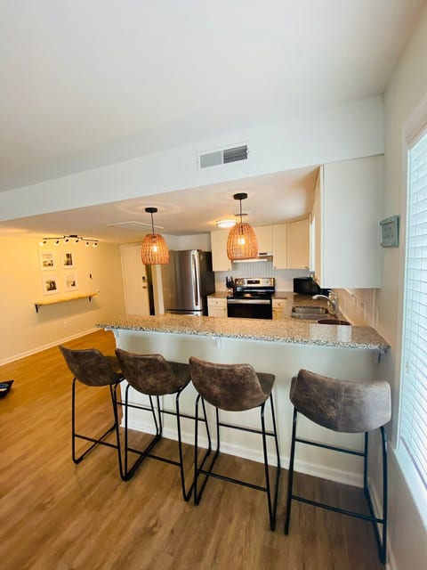“ Surf Break” condo, STEPS to ocean! Next to pier image 5