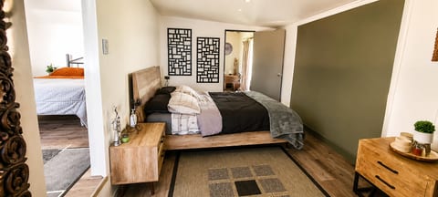 Willow Cabin | Fireplace • Fire Pit • 104Acres • Near Mudgee