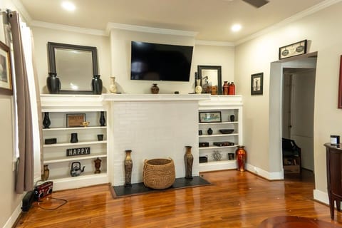 3BR West End Retreat | Near BeltLine & Downtown image 4