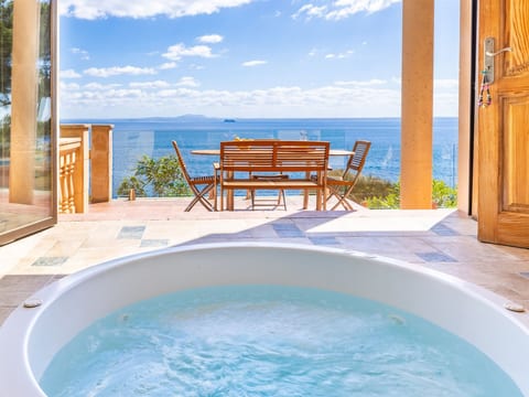 Spektakuläre Villa am Meer